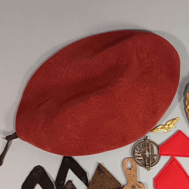 ENSEMBLE BERET INSIGNES FOURRAGERE D'UN PARA DU 35 ème RAP REGIMENT D'ARTILLERIE PARACHUTISTE
